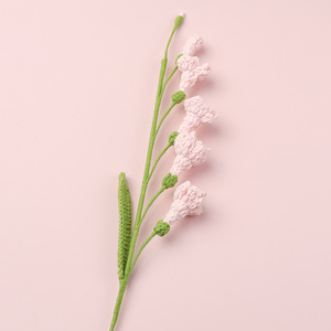 Flor de ganchillo Freesia <span class=keywords><strong>Refracta</strong></span> Artificial tejida hecha a mano para el comercio doméstico Graduación de Navidad Día de la madre - Product Image 2