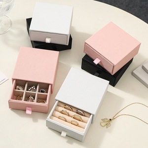 Cajas de Regalo Cuadradas de Papel Impresas Personalizadas con Cierre de Cordón para Collares, Pendientes, Pulseras, Caja de Embalaje de Joyería con Forma de Libro - Product Image 1