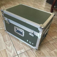 Valise de vol en aluminium vert camouflage, alliage d'aluminium, étanche IP67, personnalisable, garantie ISO9001, 30x25x20cm