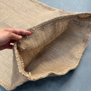 Sacs en jute 100% naturels avec tissu sergé B - <span class=keywords><strong>Prix</strong></span> <span class=keywords><strong>moyen</strong></span> pour l'emballage du riz, du cacao, du café, du maïs, des produits textiles et des sacs en tissu - Product Image 1