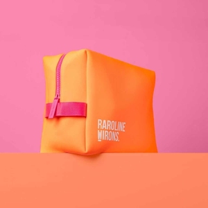 Mini bolso de belleza para mujer con logotipo personalizado de 11 pulgadas, herramientas de maquillaje de viaje de PU, neceser de cosméticos, neceser de Color en contraste con asa pequeña - Product Image 1