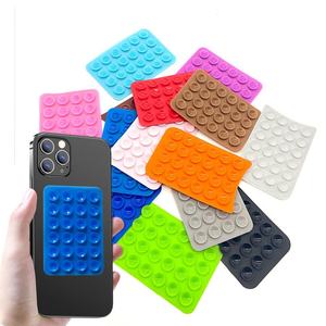 Support de téléphone portable antidérapant personnalisé à 24 ventouses en silicone - Product Image 1