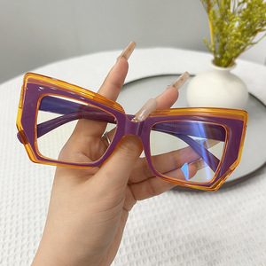 Occhiali da Donna Retrò Trendy a <span class=keywords><strong>Occhio</strong></span> di <span class=keywords><strong>Gatto</strong></span> Poligonali con Montatura Piatta Anti-Luce Blu Personalizzata Stile <span class=keywords><strong>Occhio</strong></span> di <span class=keywords><strong>Gatto</strong></span> - Product Image 1