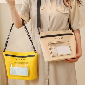 QET1040 Nouvelle pochette étanche <span class=keywords><strong>pour</strong></span> téléphone, <span class=keywords><strong>sac</strong></span> <span class=keywords><strong>bandoulière</strong></span> à écran <span class=keywords><strong>tactile</strong></span>, <span class=keywords><strong>sac</strong></span> de piscine flottant, <span class=keywords><strong>sac</strong></span> à <span class=keywords><strong>bandoulière</strong></span> étanche <span class=keywords><strong>pour</strong></span> la natation, le rafting et la randonnée - Product Image 4
