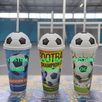 Bouteille en plastique réutilisable de 16 oz en forme de trophée Mundial 2026, avec logo personnalisé imprimé à l'écran et impression UV