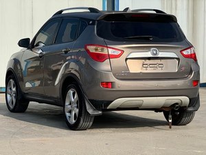 Bon état, haute qualité, véhicule chinois d'occasion Changan CS35 Plus SUV manuel <span class=keywords><strong>2016</strong></span> pour l'Afrique - Product Image 4