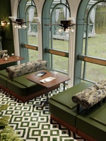 Ensemble table et chaises de style rétro pour terrasse, bar, restaurant, café, réception commerciale, double place, personnalisable