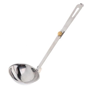 Cuchara Plegable de Acero Inoxidable con Gancho Antideslizante, Cuchara <span class=keywords><strong>para</strong></span> Sopa, Utensilios de Cocina <span class=keywords><strong>para</strong></span> Camping, Picnic y Barbacoa + Bolsa - Product Image 4
