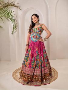 Navratri Special <b>Chaniya</b> <b>Choli</b> In Heavy Muslin Cotton With Lehenga <b>Choli</b> Dupatta Set For Women Traditional Festive Wear Garba - Product Image 3