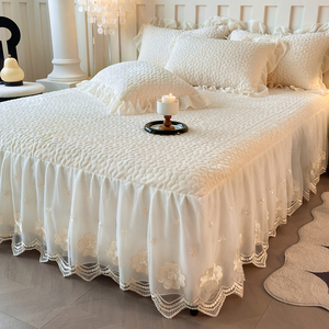 Jupe de lit en velours de lait mat ensemble de quatre pièces draps, taies d'oreiller, ensembles de housse de couette - Product Image 3