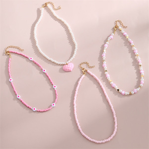 प्यारे दिल की तितली के साथ हाथ से बनाया सोने की प्लेटेड प्रेम हार, लड़कियों के लिए दोस्ती चोकर - Product Image 5