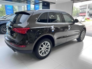 Acceptons les commandes personnalisées – Voitures d'occasion à bas <span class=keywords><strong>prix</strong></span> – <span class=keywords><strong>Q5</strong></span> 40 TFSI 2016 Noir SUV R18 5 places en cuir Volant à gauche – Voiture d'occasion 5 portes 5 places - Product Image 4