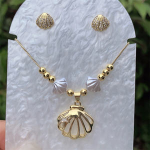 Wholesale <strong>Jewelry</strong> Vintage Style Classic Style Flower <strong>Crab</strong> Shell Copper Zircon 18K Gold Plated Box Chain <strong>Jewelry</strong> Set - Product Image 3