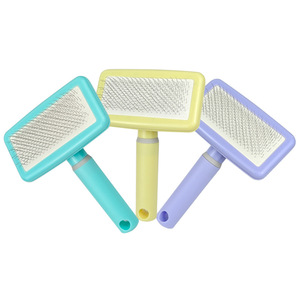 Peigne de toilettage pour animaux de compagnie, en forme de macaron, en matériau ABS, pour chiens et chats, brosse à poils, vert menthe, violet clou de girofle, jaune citron - Product Image 5