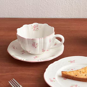 Juego <span class=keywords><strong>de</strong></span> Tazas y Platos <span class=keywords><strong>de</strong></span> Cerámica con Diseño Floral en Relieve, Duraderos, Capacidad <span class=keywords><strong>de</strong></span> 300 ml, Lujosos y <span class=keywords><strong>de</strong></span> Alta Gama para el Té <span class=keywords><strong>de</strong></span> la Tarde en Casa - Product Image 5