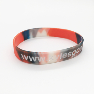 Pulsera de silicona RFID NFC reversible con diseño de logotipo personalizado promocional barato - Product Image 1