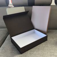 Boîte cadeau en papier magnétique vert et noir avec logo personnalisé de luxe, recyclable, pliable, rigide, avec couvercle magnétique