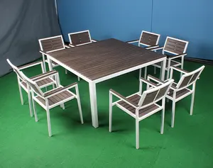طاولة وكراسي خارجية متأرجحة ومزودة بأثاث للحديقة بسعر المصنع من تيانجين بسعر رخيص للبيع