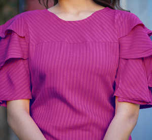 Top décontracté en viscose pour femmes élégantes avec décoration à motif de rayures à la cheville à la mode - Product Image 5