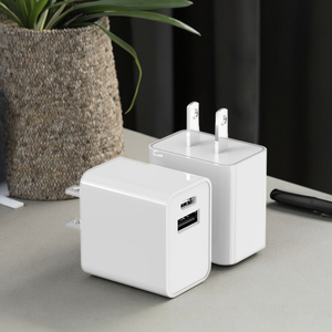 เครื่องชาร์จ PD 20W ปลั๊กเปลี่ยนได้สำหรับการเดินทางทั่วโลก USB-C ได้อย่างรวดเร็วสำหรับโทรศัพท์มือถืออุปกรณ์ดิจิตอล US <span class=keywords><strong>JP</strong></span> ODM - Product Image 2