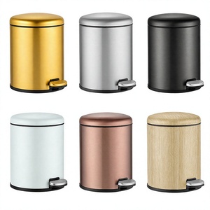 Cubo de Basura para Cocina con Pedal, Diseño Dorado de Acero Inoxidable, Apertura Silenciosa para Baños de Hotel, Inodoros y Lavaderos - Product Image 1
