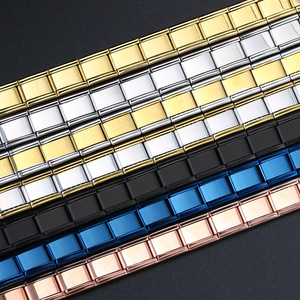 Pulseras Unisex Elásticas Modulares Intercambiables de Acero Inoxidable Chapado en Oro <span class=keywords><strong>IP</strong></span> al por Mayor con Dijes Italianos - Product Image 3