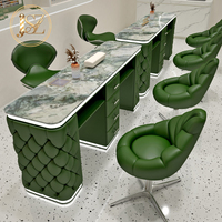 Ensemble de table et chaise de manucure de luxe avec plateau en marbre capitonné à bulles, éclairage LED et tiroirs pour salon de beauté