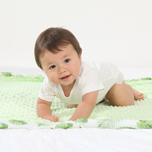 Meilleur cadeau de douche de bébé <span class=keywords><strong>Couverture</strong></span> sensorielle à imprimé animal mignon Garçons Filles Anniversaire Noël <span class=keywords><strong>Couverture</strong></span> de confort de sécurité <span class=keywords><strong>pour</strong></span> les tout-petits - Product Image 3