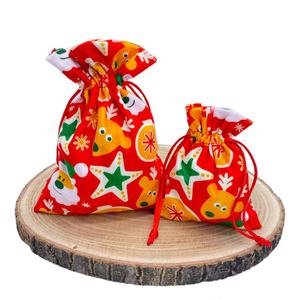 Bolsas de Regalo con Cordón y Diseños Personalizados de Ciervos y Cachorros Navideños - Product Image 2