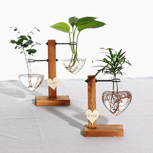 <span class=keywords><strong>Pot</strong></span> de fleur transparent décor à la maison plantes salon support Vertical <span class=keywords><strong>en</strong></span> bois Vase <span class=keywords><strong>en</strong></span> <span class=keywords><strong>verre</strong></span> hydroponique <span class=keywords><strong>en</strong></span> forme de coeur - Product Image 5