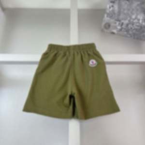 Nouvel ensemble de vêtements en coton pour enfants, col perlé, pantalon d'été à manches courtes, style sport, motif color block - Product Image 3