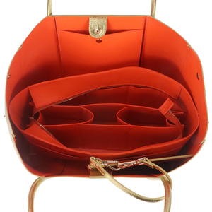 Bolso de Hombro de Cuero PU de Gran Capacidad, Metálico y de Lujo, Personalizado OEM, con Organizador Insertable y Juego de Bolsas a Juego - Product Image 6