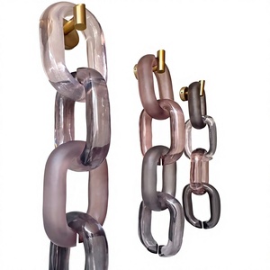 FAIZA CRAFT Décoration murale suspendue de forme ronde en résine moderne faite à la main avec un design enlacé FC-7381 - Product Image 1