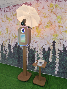 Photomaton portable vintage en bois, facile à installer, pour mariage, fête, selfie, DSLR, iPad - Product Image 1