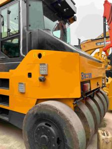 Rodillo CAT CS683 CS583 CS531, Dynapac Ca301d Ca251d Cc622 Cc522, BW213 BW217 BW225 XP303K XP301 XP262, Rodillo de Carretera, Rodillo Tandem - Product Image 4