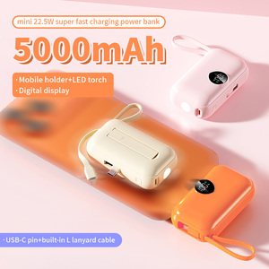 Batería Externa Personalizada Mini Capsule de 5000mAh con Pantalla Luminosa, Linterna, USB-C, Carga Rápida de 22.5W y Conector Trasero - Product Image 2