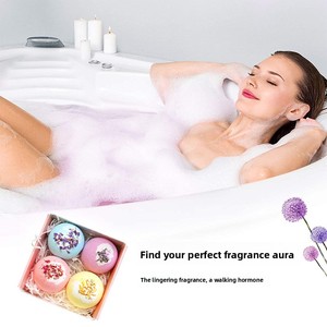 Bombas de Baño Artesanales con Aceites Esenciales, Paquete de 4 Unidades, 100g, Bombas de Baño Premium Hidratantes con Flores Secas, Aromaterapia, Spa, Set de Regalo - Product Image 3