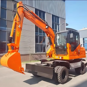 Excavatrice sur pneus Lonking CDM6125W de 10 tonnes à haute efficacité - Product Image 1