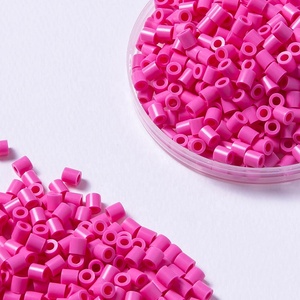 Vente en gros de <span class=keywords><strong>perles</strong></span> <span class=keywords><strong>Midi</strong></span> Perler <span class=keywords><strong>Hama</strong></span> de 5 mm en vrac - Product Image 2