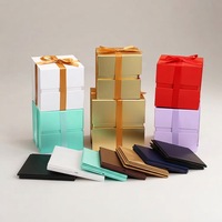 Boîte cadeau en papier strié de haute qualité, recyclable, carrée, pliable, magnétique, pour l'emballage de bougies