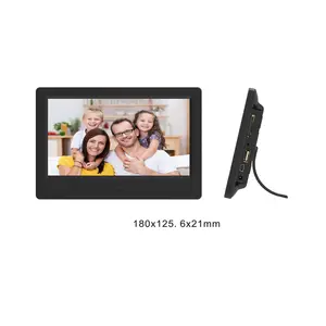 7 pollici LCD Digital Photo Frame HD 1024x600 Multi-funzionale Built-In MP3/MP4 lettore di controllo a distanza