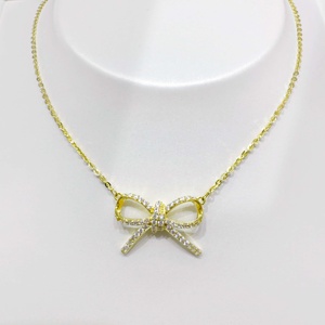 Joyería OEM de plata 925, collar con lazo de la amistad, gota de agua, circonita de moda, chapado en oro de 18K para niña. - Product Image 3