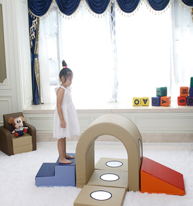 Équipement de jeu souple pour enfants Escalade rampant et coulissant Tunnel en mousse sûr pour les tout-petits et les enfants d'âge préscolaire Ensemble de jeu souple-50 pièces - Product Image 5