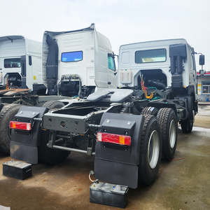 Camions tracteurs Sinotruk Howo 6x4 375HP d'<span class=keywords><strong>occasion</strong></span>, prix d'usine, pour le transport de marchandises lourdes - Product Image 5