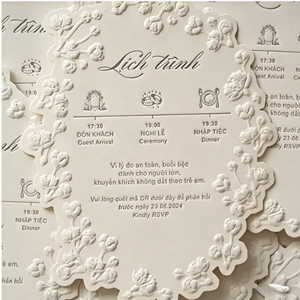 Tarjetas de Felicitación de Papel Kraft Texturizado Personalizadas con Impresión Digital, Tarjetas de Invitación Románticas para Bodas con Relieve de Lujo y Tamaño Personalizado - Product Image 1