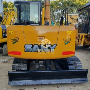 Mini-excavatrice Sany SY75C d'occasion de haute qualité, équipée d'un moteur, d'une boîte de vitesses et d'un alternateur Isuzu. - Product Image 4