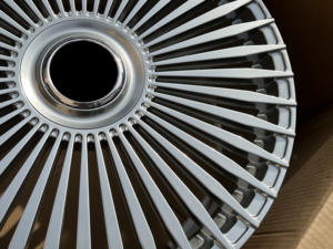 Wheelshome 22 Inch 5-112 Gloss Black Stock Gesmede Wielen 396f Nieuwe Staat Gemaakt Van Aluminiumlegering Voor Mansory - Product Image 3