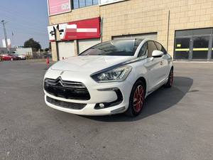 Auto Usado <span class=keywords><strong>DS</strong></span> <span class=keywords><strong>5</strong></span> <span class=keywords><strong>2014</strong></span> con Volante a la Izquierda, en Buen Estado, Personalizable y de Gran Venta - Product Image 3