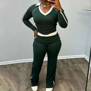 カスタムカジュアルパッチワーク2ピースセット女性用トラックスーツコントラストVネッククロップトップロングパンツマッチングスポーティクラシック衣装 - Product Image 5