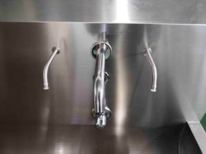 Lavabo Moderno in Acciaio Inox 304 per Sala Operatoria, Lavandino Chirurgico Multifunzione Durevole per Ospedali - Product Image 2